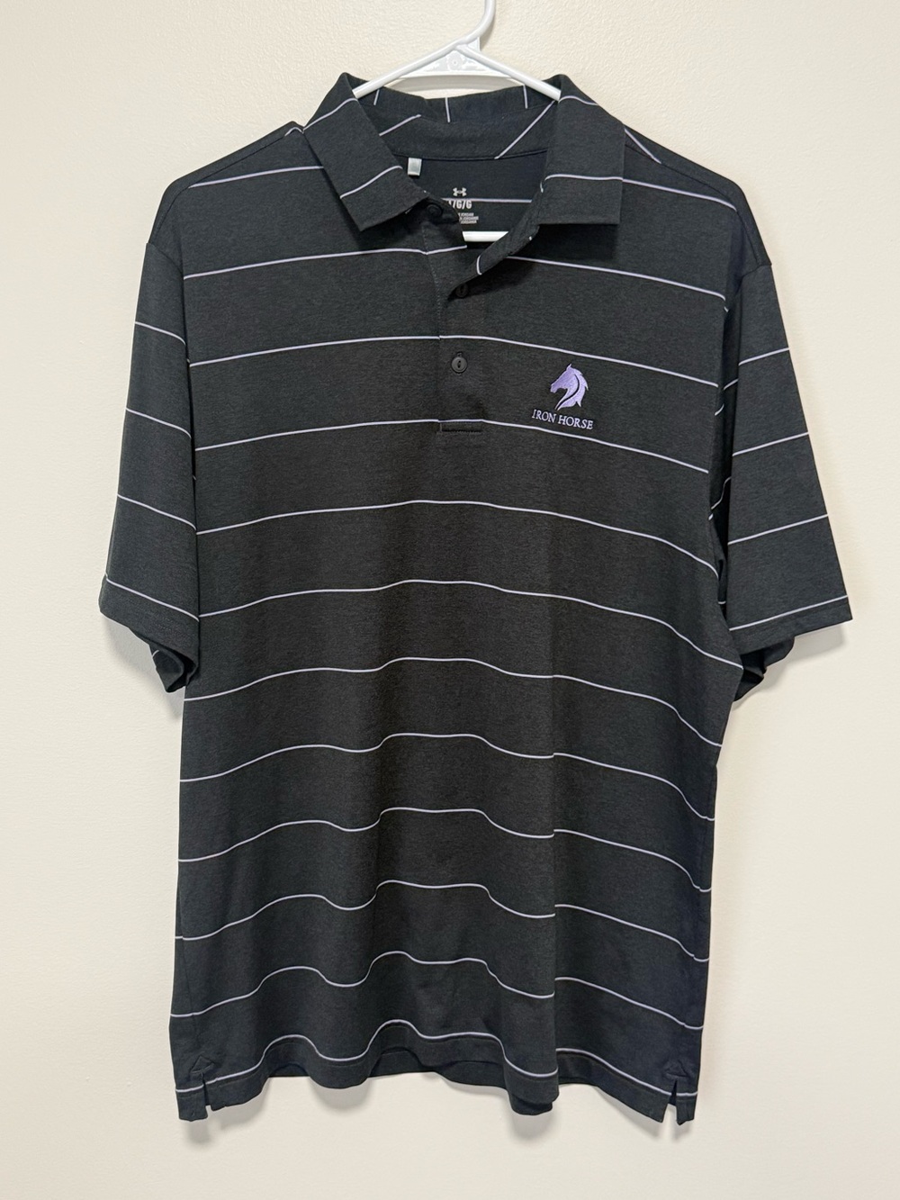 Under Armour Iron Horse Men’s Large Striped Polo